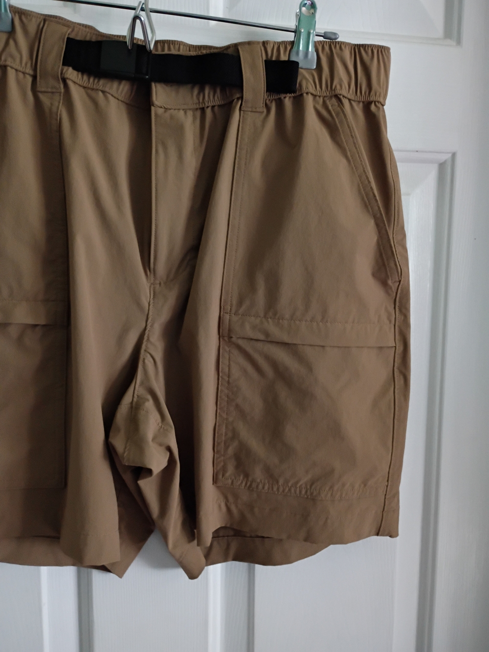 Men's Cargo Shorts with Utility Pockets - Tan - Picture 6 of 8